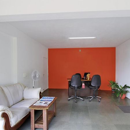 Orange Suites Airport Transit Stay Yelahanka Екстериор снимка