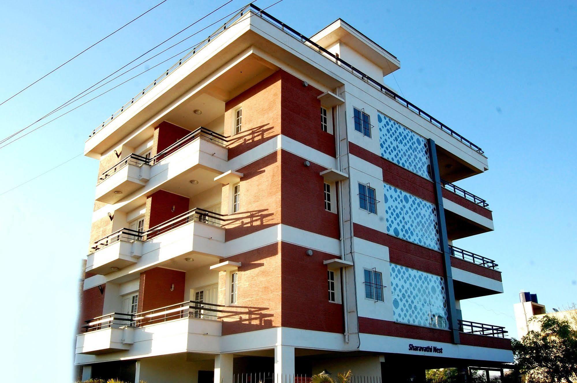 Orange Suites Airport Transit Stay Yelahanka Екстериор снимка